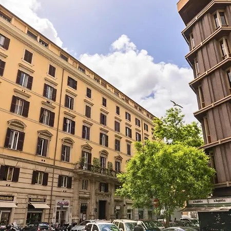 Buzzstays - Stylish Vatican Downtown Апартаменты